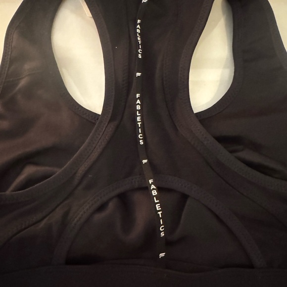 NWT Belle razorback high impact sports bra - Picture 3 of 4